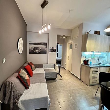 Central Kalamata Cozy Apartment 外观 照片