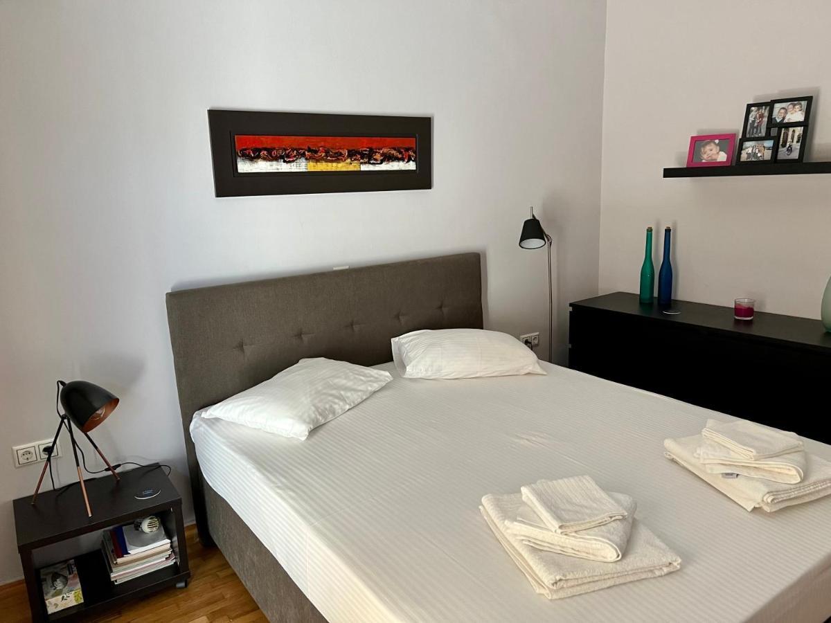 Central Kalamata Cozy Apartment 外观 照片