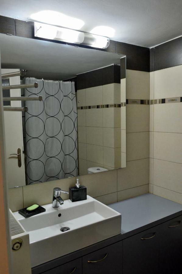 Central Kalamata Cozy Apartment 外观 照片