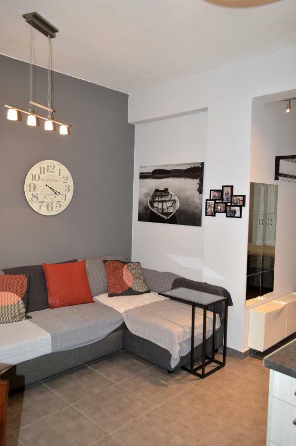 Central Kalamata Cozy Apartment 外观 照片
